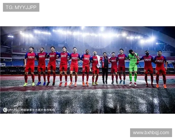 重庆羽毛球队快攻革新之路：技术与战术的全面升级探讨